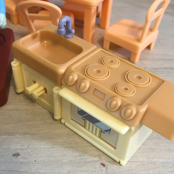 Bluey playset and figures Please Read - Picture 7 of 12